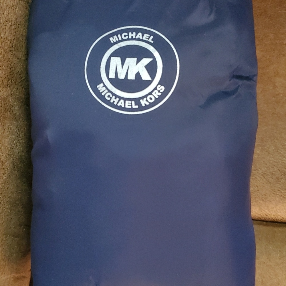 MICHAEL KORS packable jacket - Picture 3 of 3